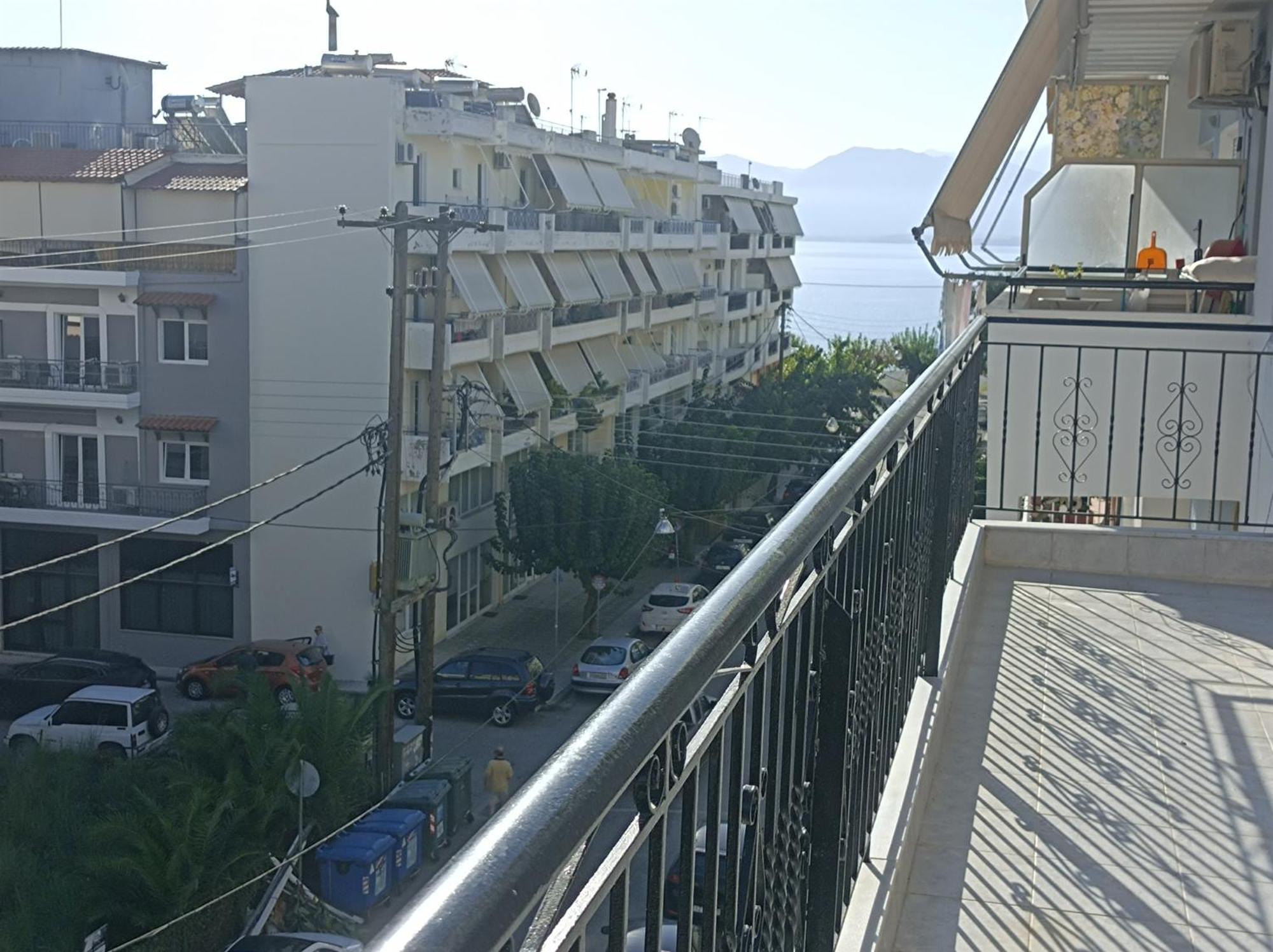 Kelly'S Penthouse Apartment Nafpaktos Exterior photo